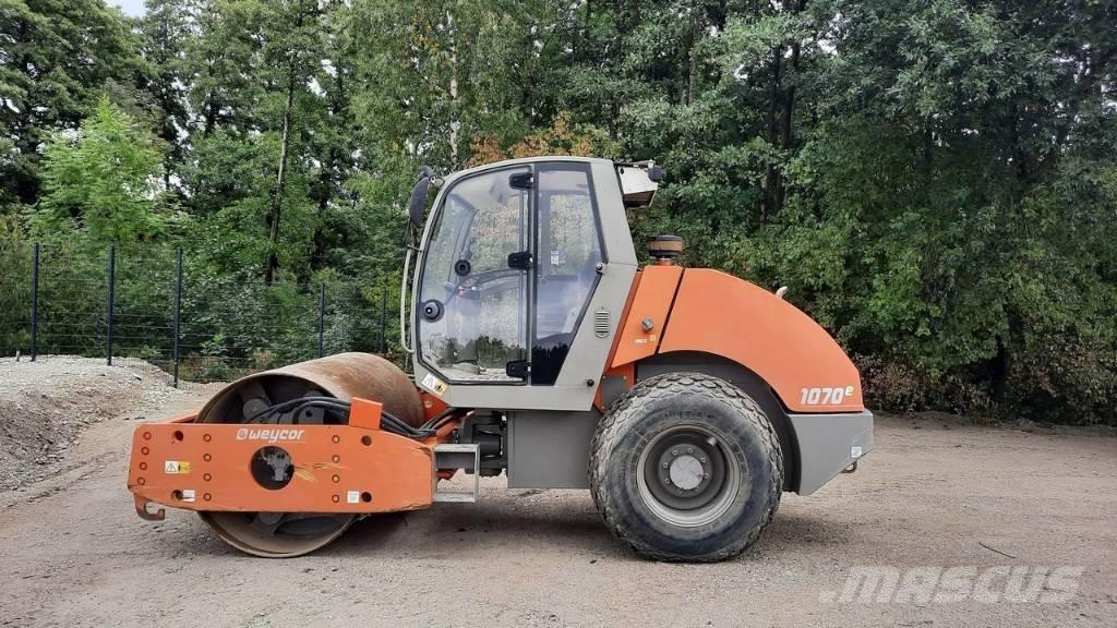 Atlas AW 1070 Vienvalča grunts veltņi