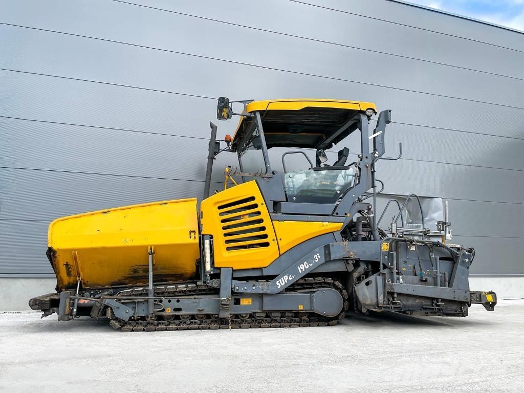 Vögele SUPER 1900-3I Asfalta klājēji