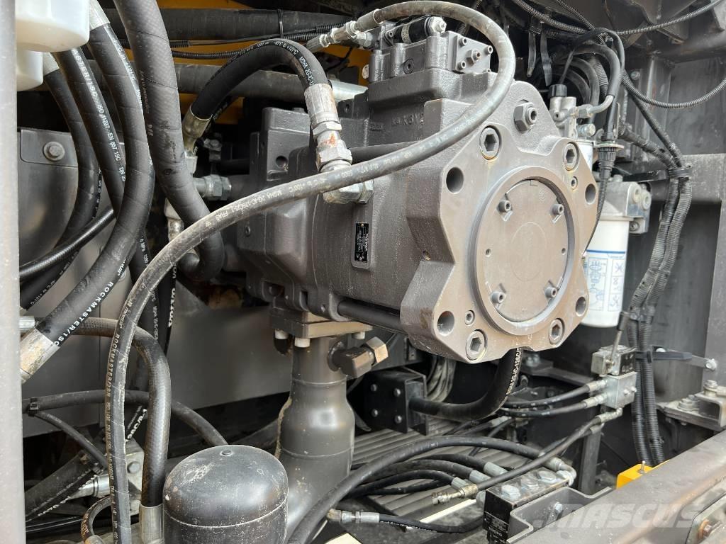 Volvo EC750E L Kāpurķēžu ekskavatori