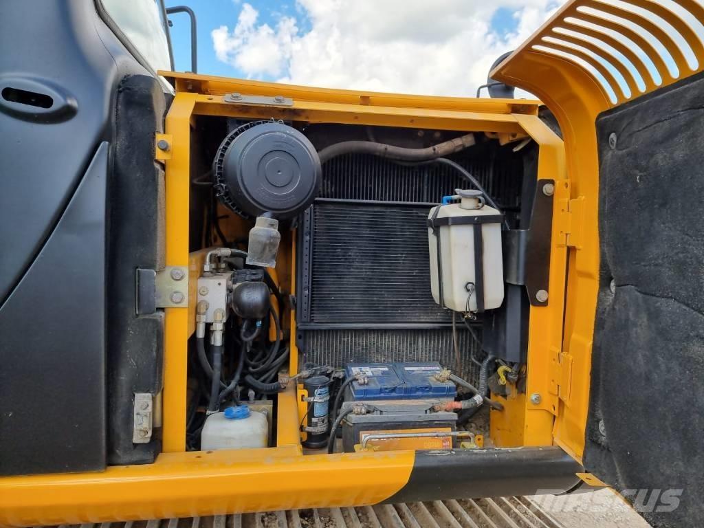 JCB JS 130 LC Kāpurķēžu ekskavatori
