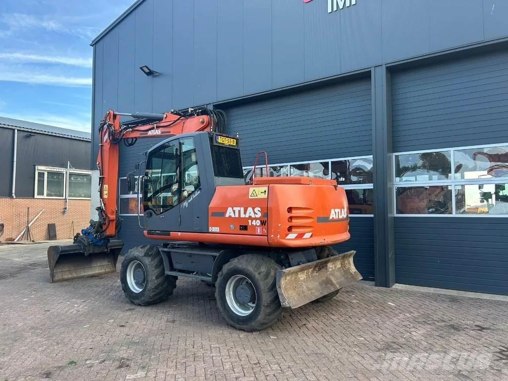 Atlas 140W Ekskavatori uz riteņiem