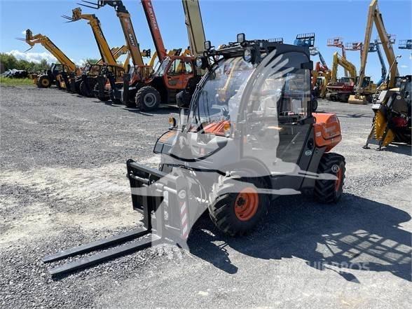 Ausa T144H Teleskopiskie manipulatori