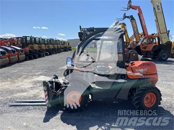 Ausa T144H Teleskopiskie manipulatori
