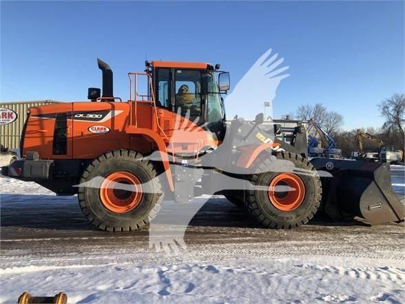 Doosan DL300 Iekrāvēji uz riteņiem