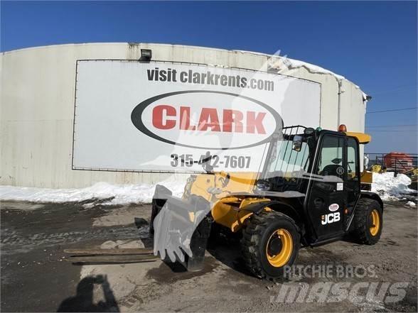 JCB 525-60 Teleskopiskie manipulatori