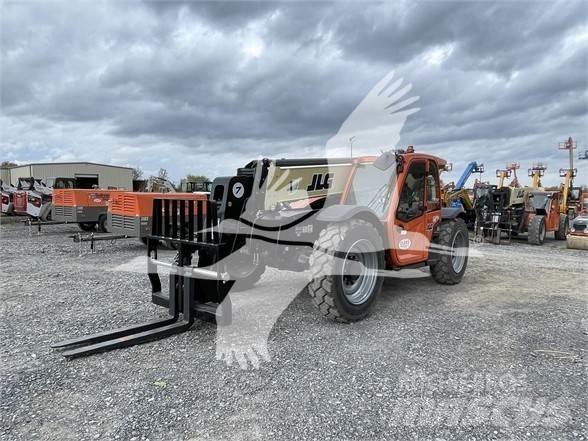 JLG 742 Teleskopiskie manipulatori