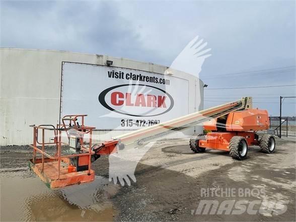JLG 800S Teleskopiskie pacēlāji