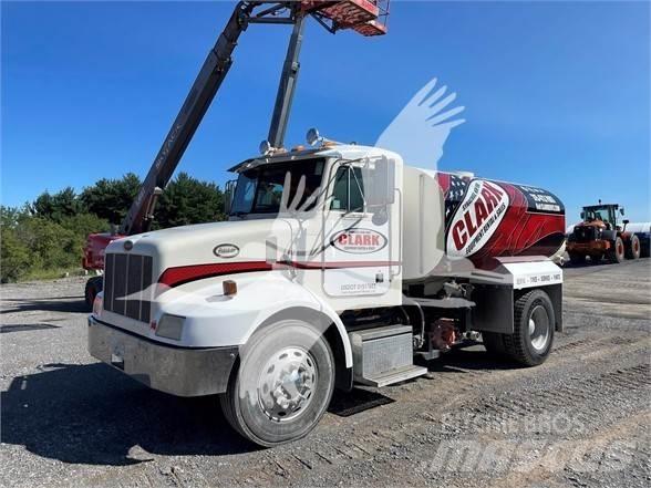 Peterbilt 330 Ūdens mašīnas