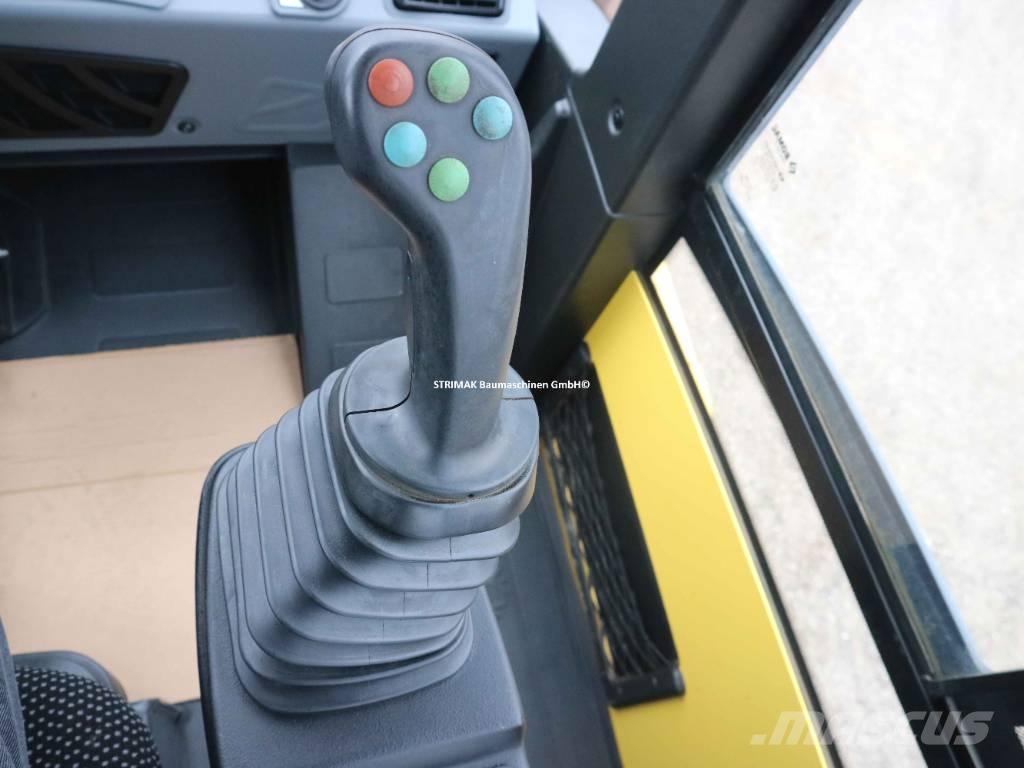 Bomag BW 213 PDH-5 Augsnes blīvētāji