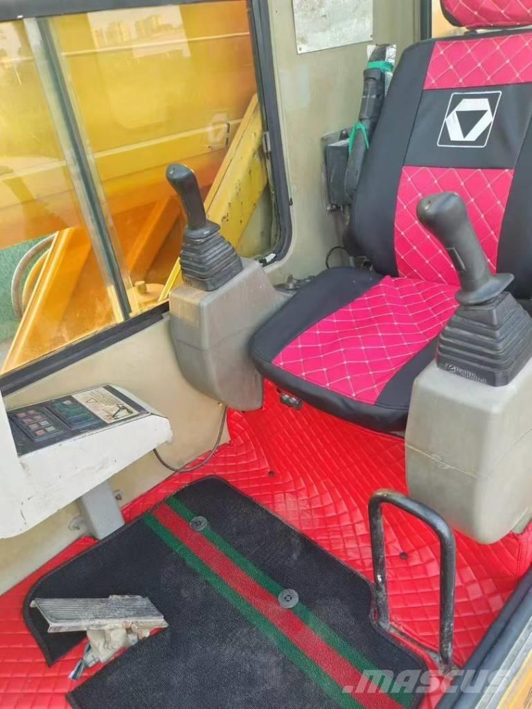 XCMG QY25K5-I Visurgājēji celtņi