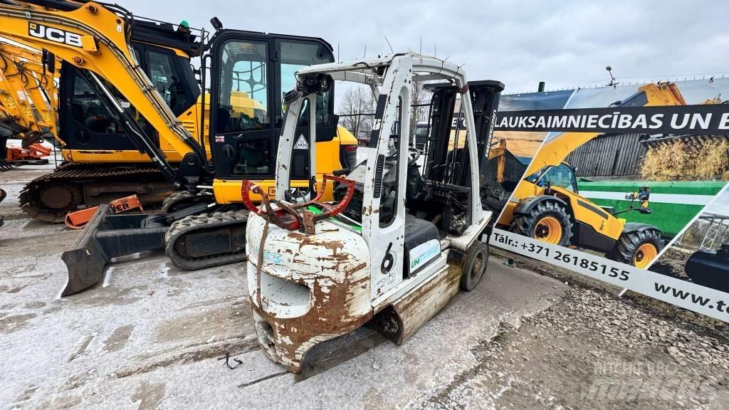 UniCarriers DX 20 Tehnika ar dīzeļa dzinēju