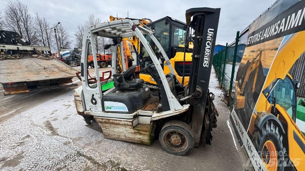UniCarriers DX 20 Tehnika ar dīzeļa dzinēju