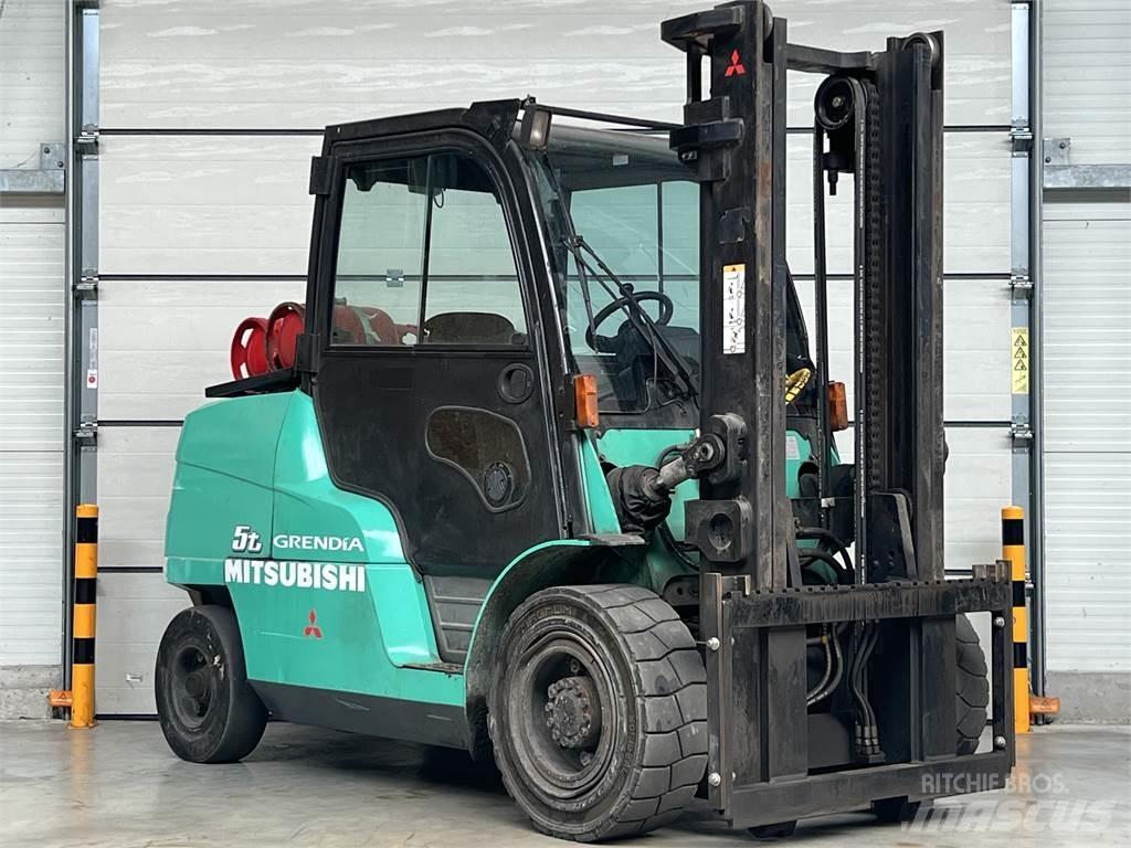 Mitsubishi FG 55 N LPG tehnika