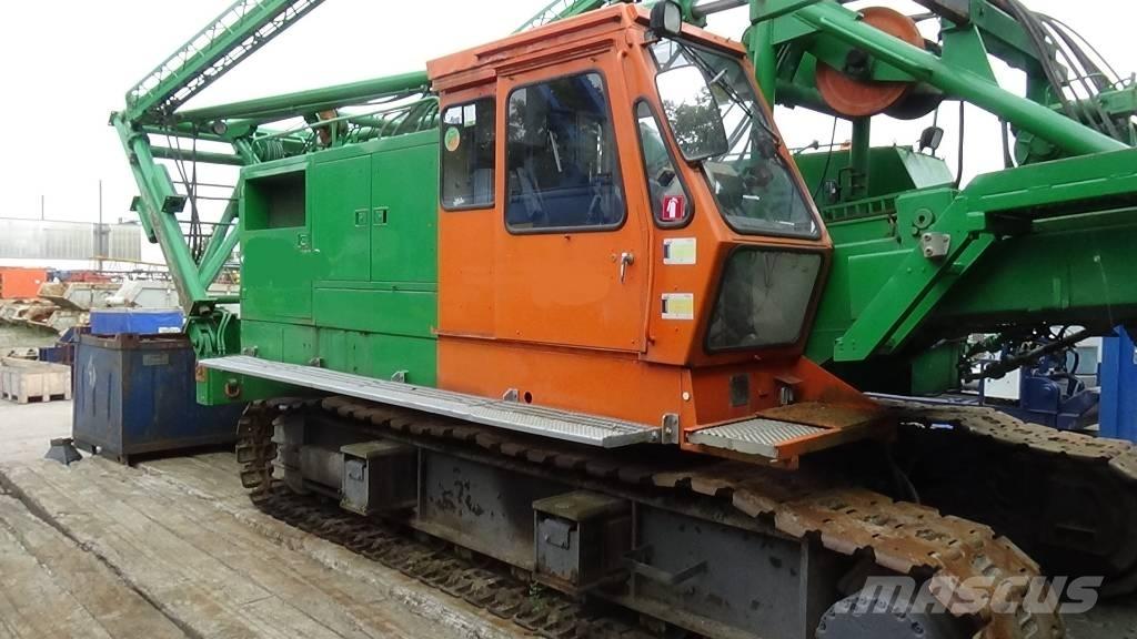 Hitachi KH 180-3 GLS Urbjtorņi