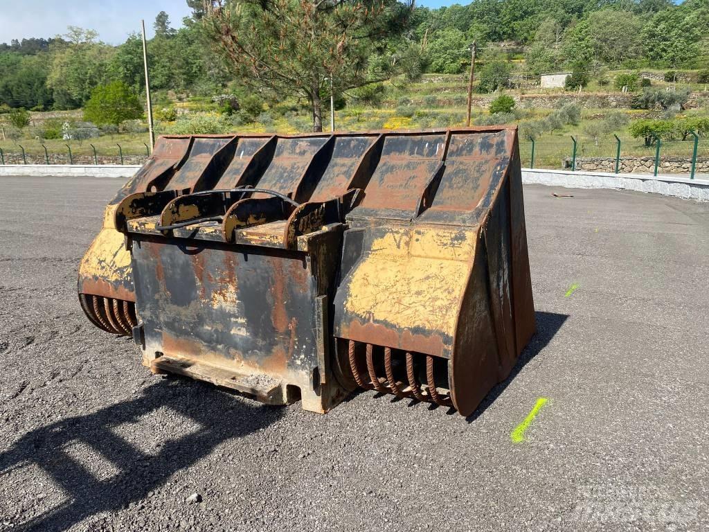 Volvo L 180 Ātrie savienotāji