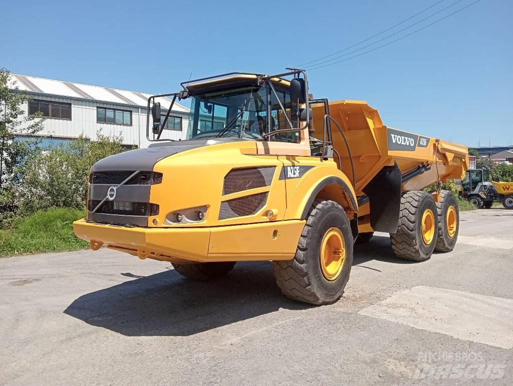 Volvo A 25 F Artikulētie pašizgāzēji