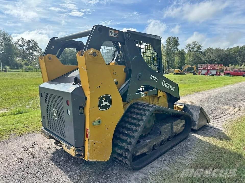 John Deere 317G Lietoti riteņu kompaktiekrāvēji