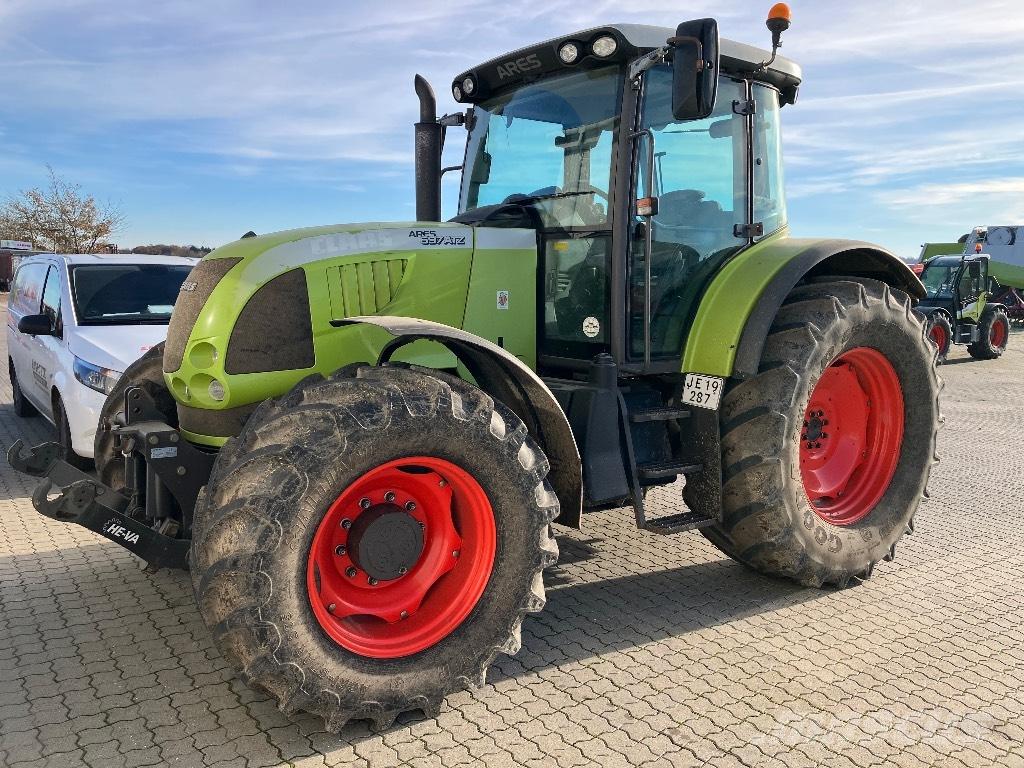 CLAAS Ares 697 ATZ Traktori