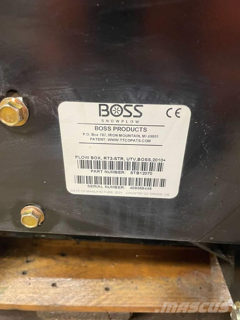 Boss SK-R 6' Box Plow Sniega naži un tīrītāji