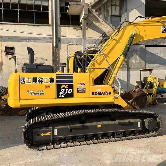 Komatsu PC 210-8 Kāpurķēžu ekskavatori
