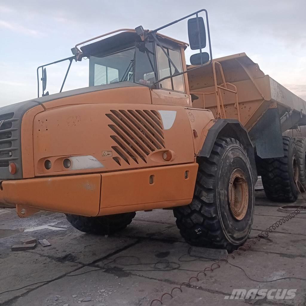 Volvo A 40 D Artikulētie pašizgāzēji