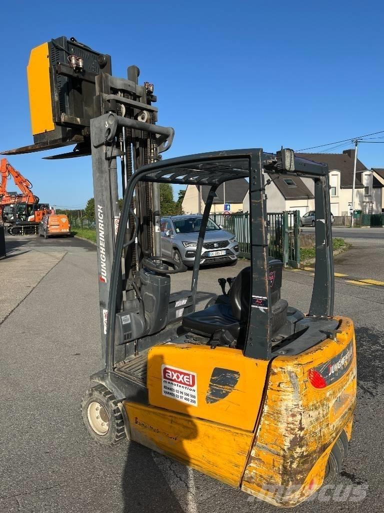 Jungheinrich EFG218 Elektriskie iekrāvēji
