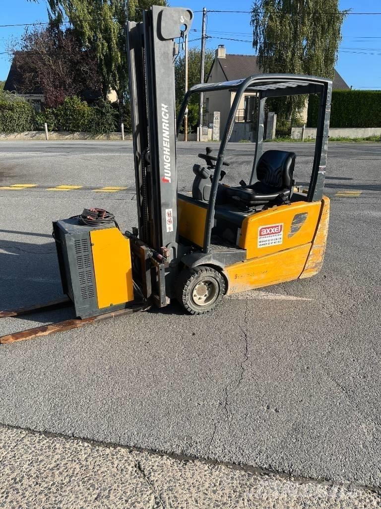 Jungheinrich EFG218 Elektriskie iekrāvēji
