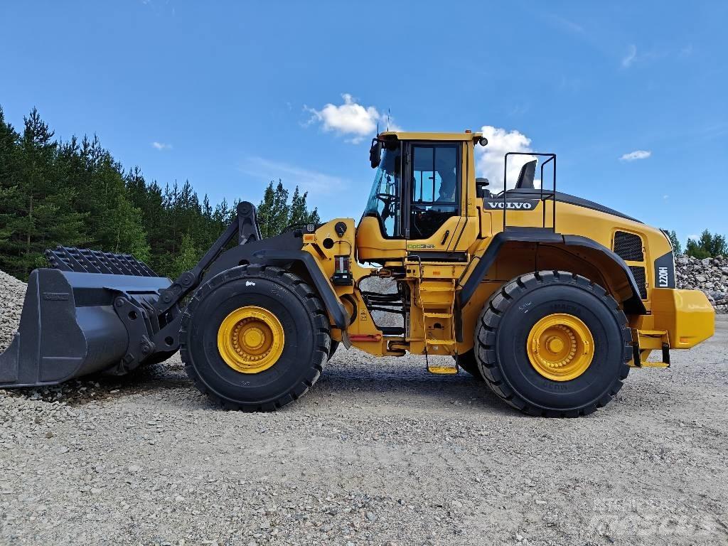 Volvo L220H Iekrāvēji uz riteņiem