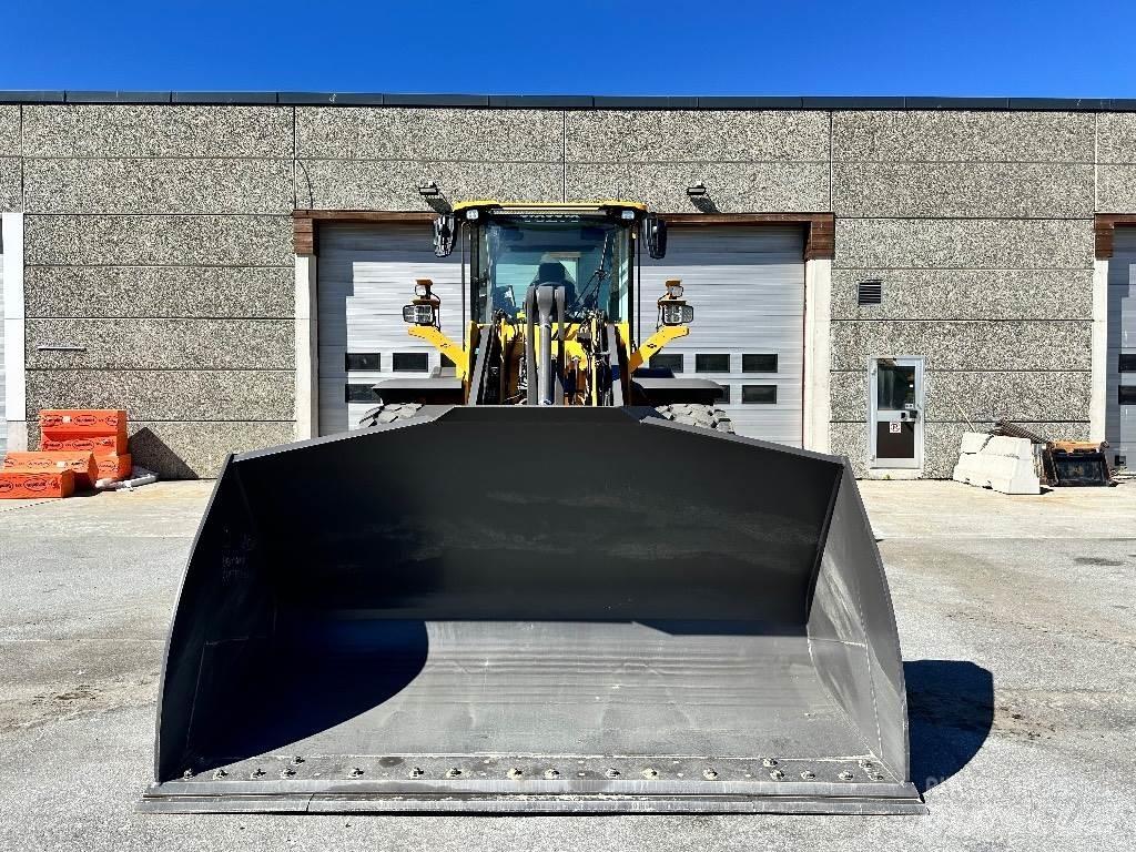 Volvo L110H 2024 Iekrāvēji uz riteņiem