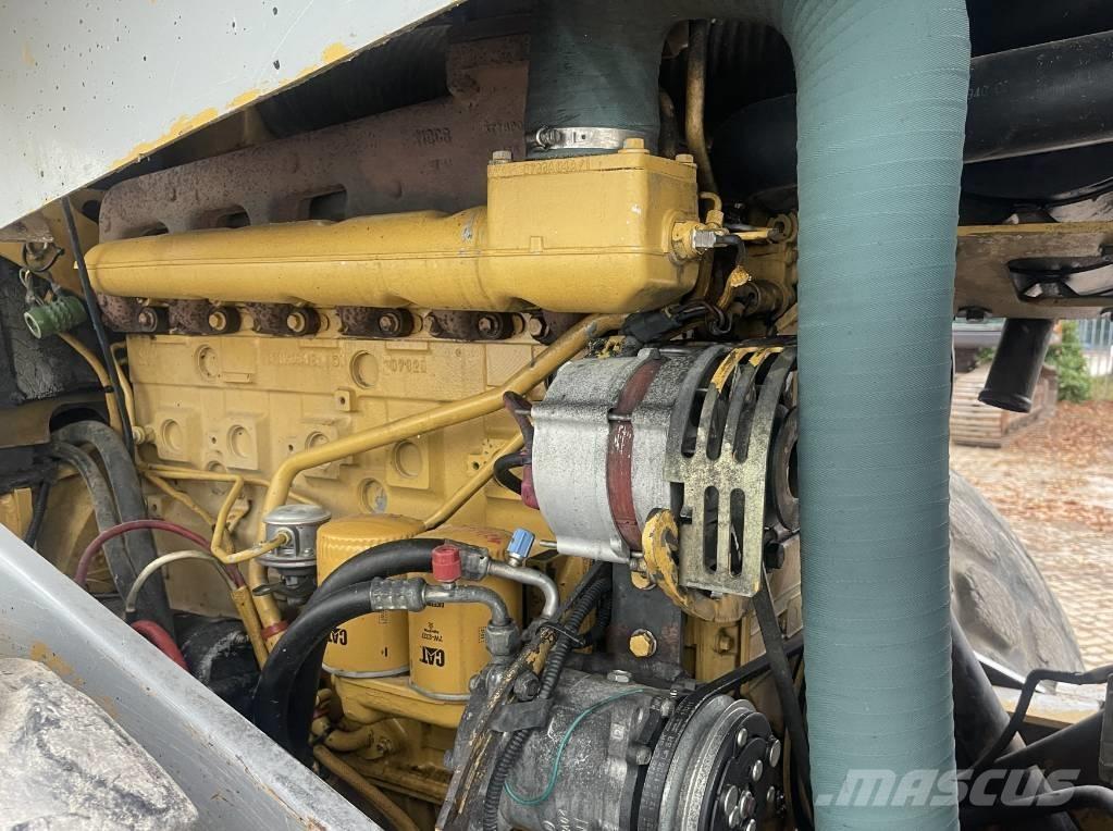 CAT CS 663 E      2002 Vienvalča grunts veltņi