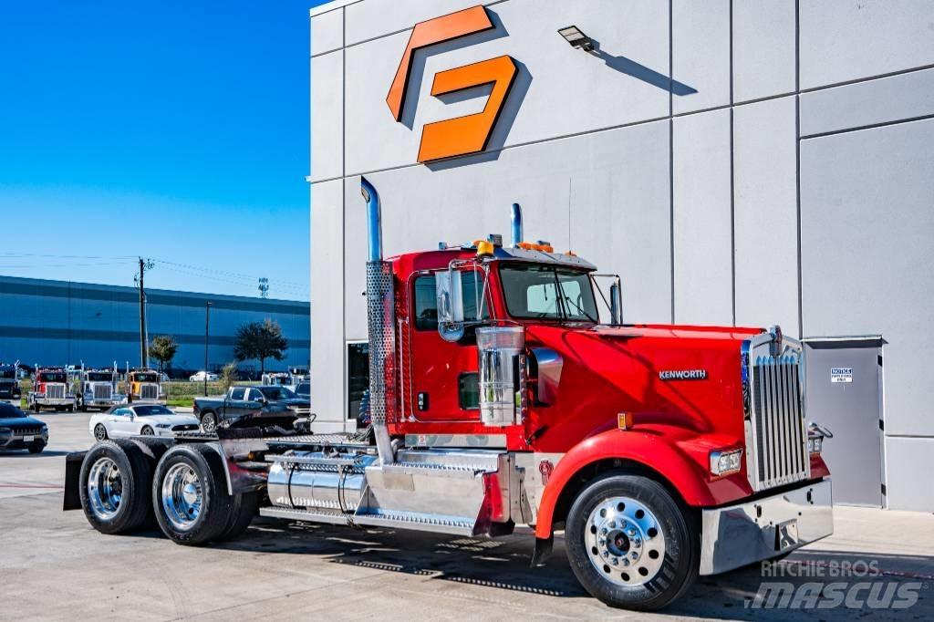 Kenworth W 900 Vilcēji