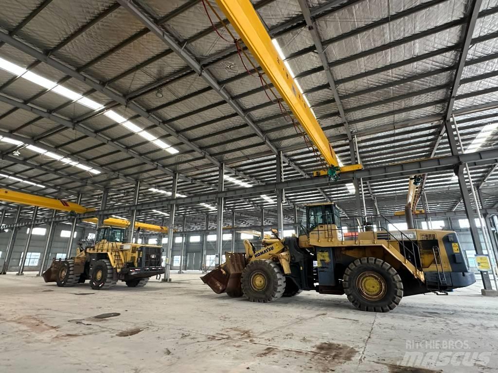Komatsu WA 600 Iekrāvēji uz riteņiem