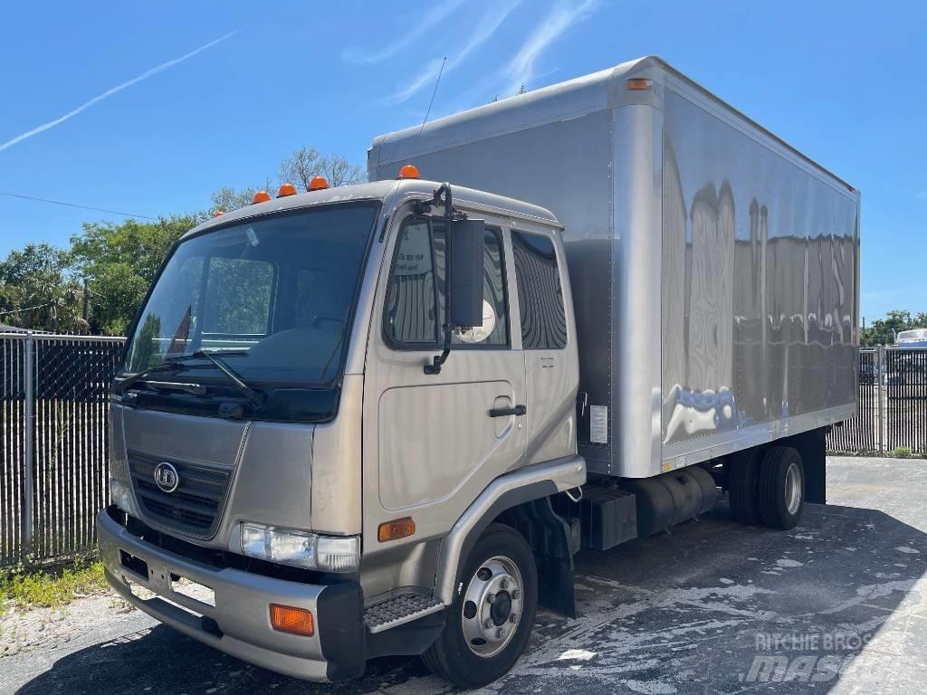 Nissan UD Furgons