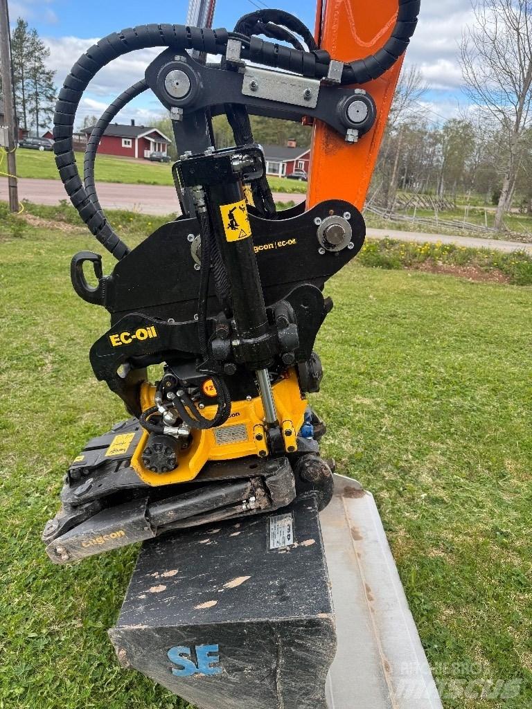 Develon DX 85 R-7 Vidēja lieluma ekskavatori 7 t - 12 t