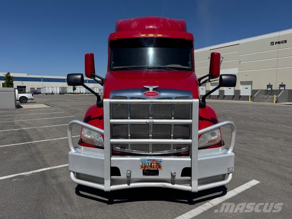 Peterbilt 579 Vilcēji