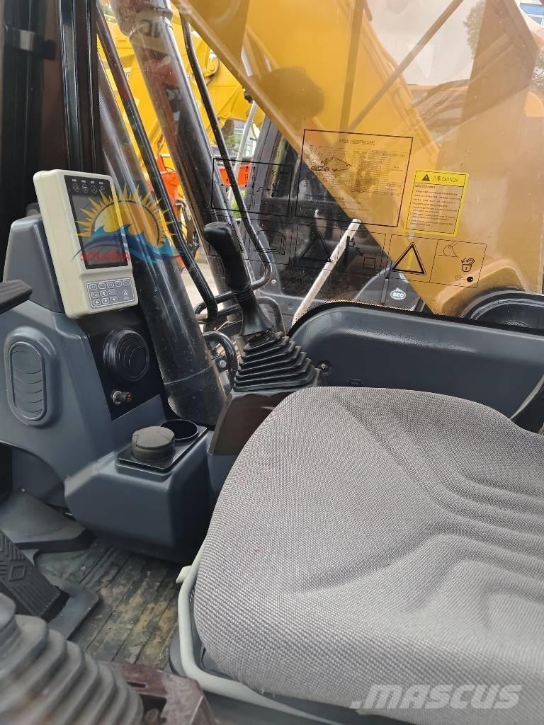 Sany SY 215 C Kāpurķēžu ekskavatori