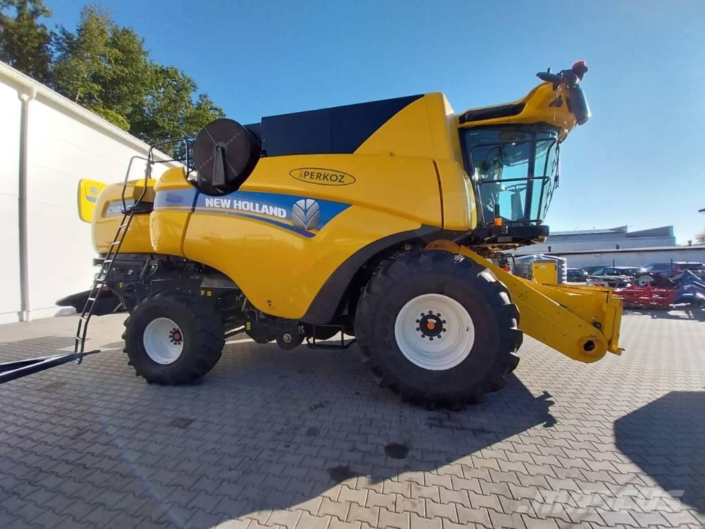 New Holland CX 8.90 Ražas novākšanas kombaini