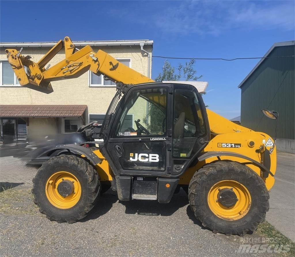 JCB 531-70 Lauksaimniecības pacēlāji