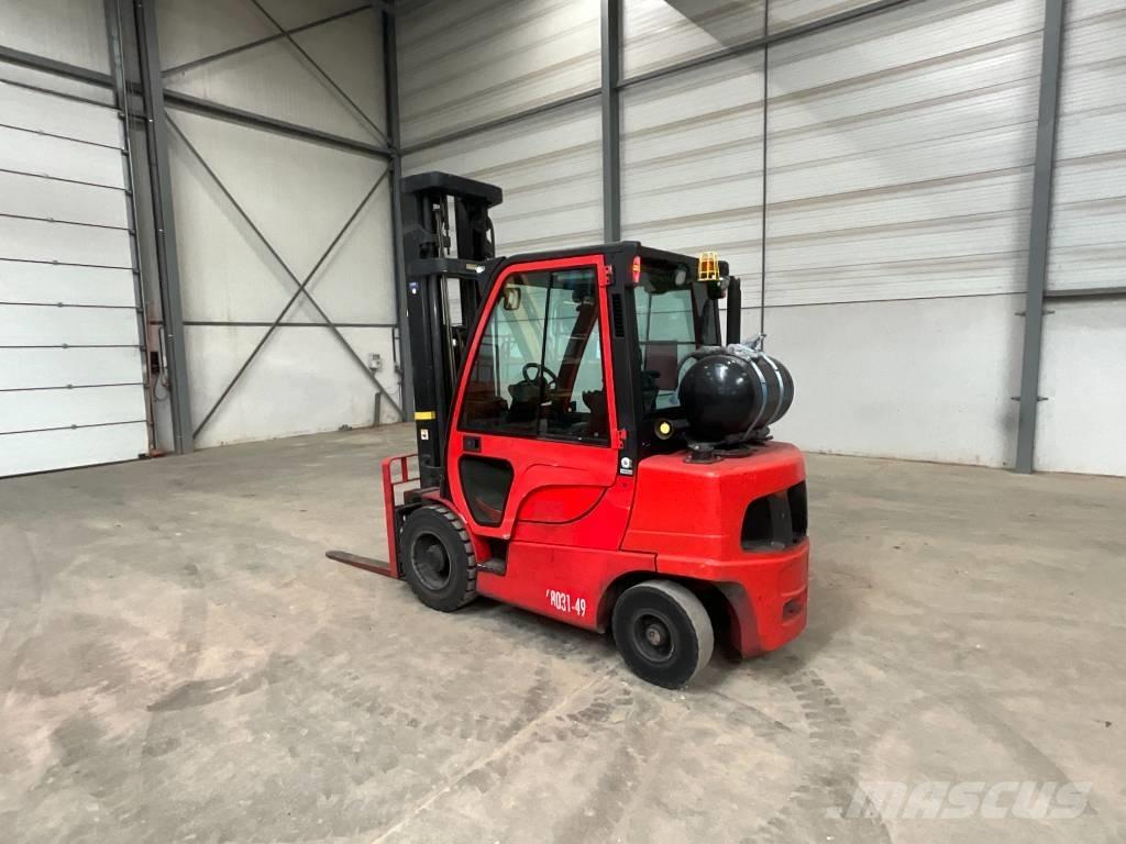 Hyster H 3.0 FT LPG tehnika