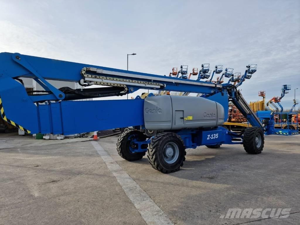 Genie Z 135/70 Strēles pacēlāji