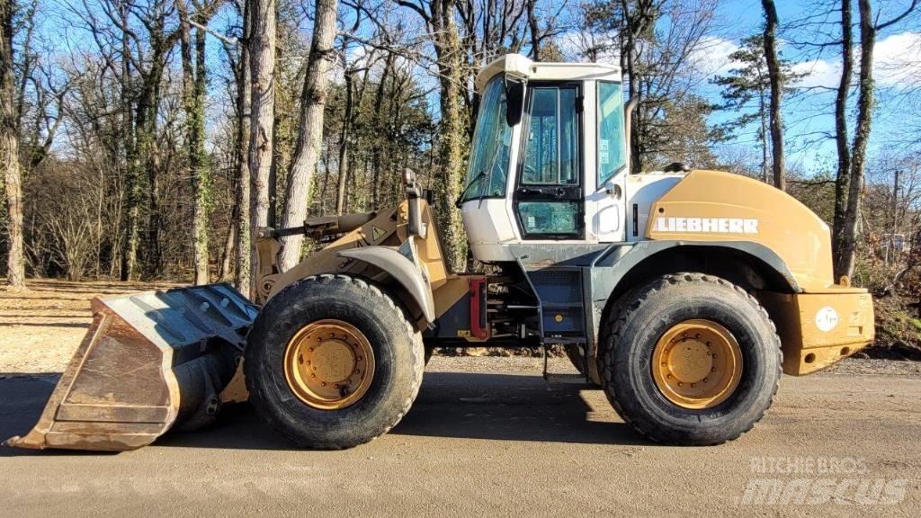 Liebherr L 534 Iekrāvēji uz riteņiem