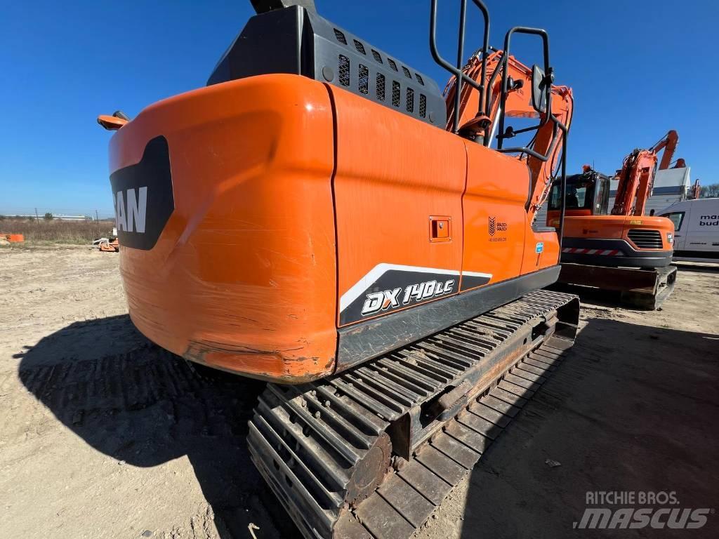 Doosan DX140LC-7 Kāpurķēžu ekskavatori
