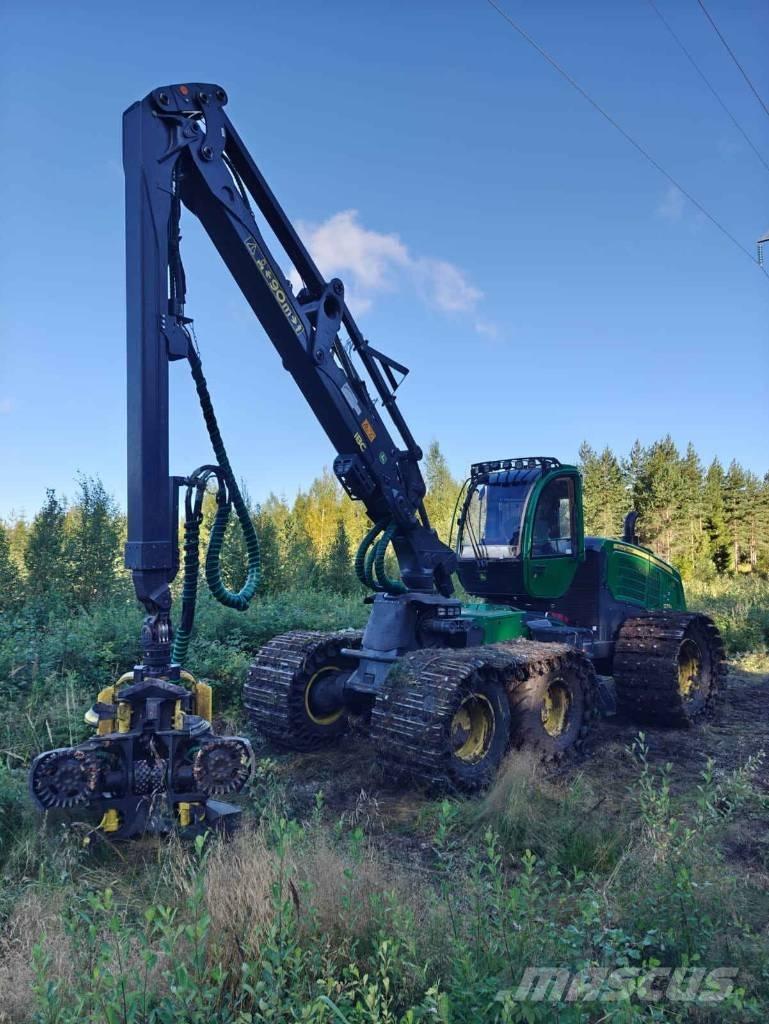John Deere 1270 G Harvesteri