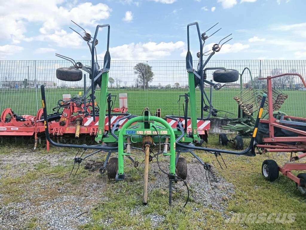 Deutz-Fahr 5521 Rituļu ietinēji