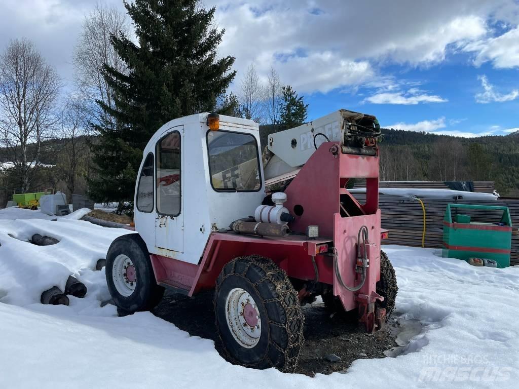 Merlo SM25 Teleskopiskie manipulatori