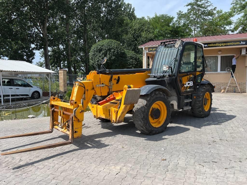 JCB 540-140 Teleskopiskie manipulatori