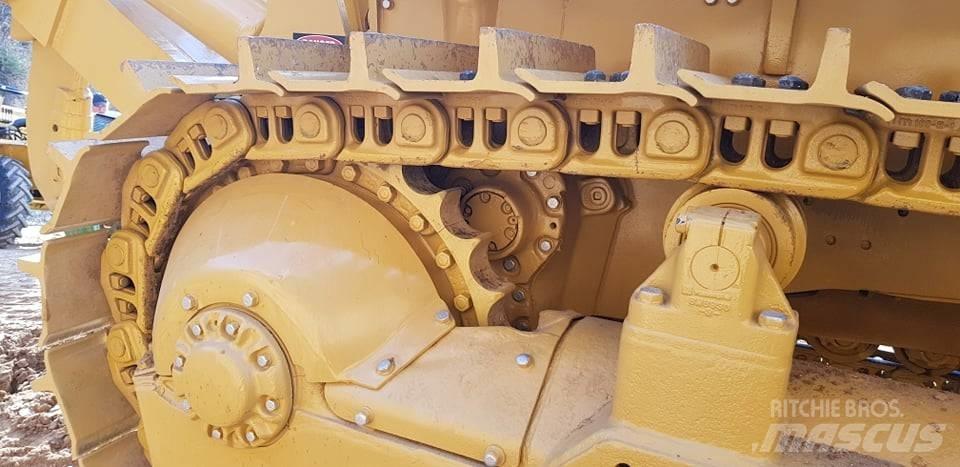 CAT D9G Kāpurķēžu buldozeri