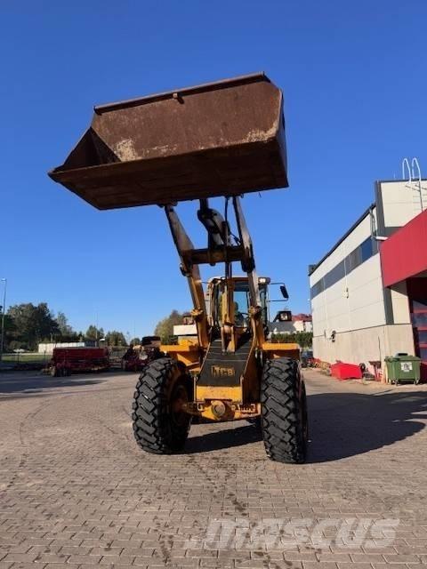 JCB 456 B Iekrāvēji uz riteņiem