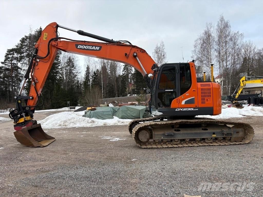 Doosan DX 235 LCR-5 Kāpurķēžu ekskavatori