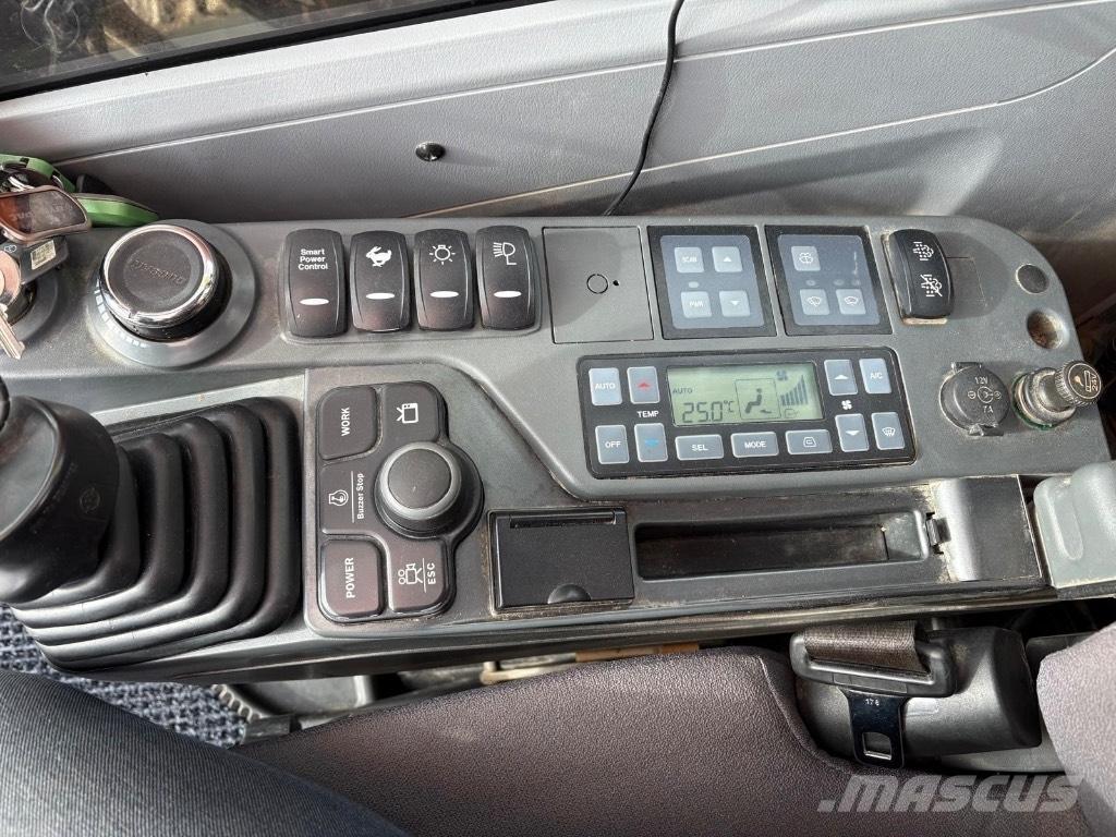 Doosan DX 235 LCR-5 Kāpurķēžu ekskavatori